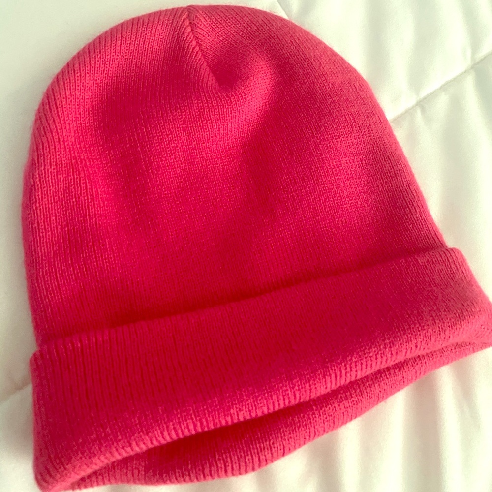 Pink beanie ✨